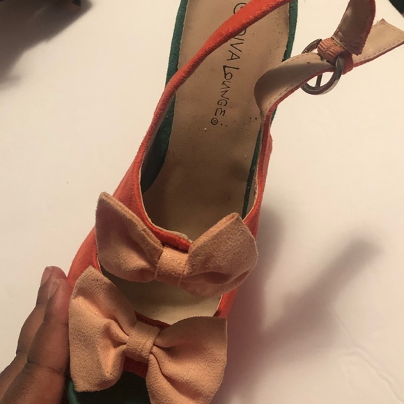 heels - Picture 4 of 5